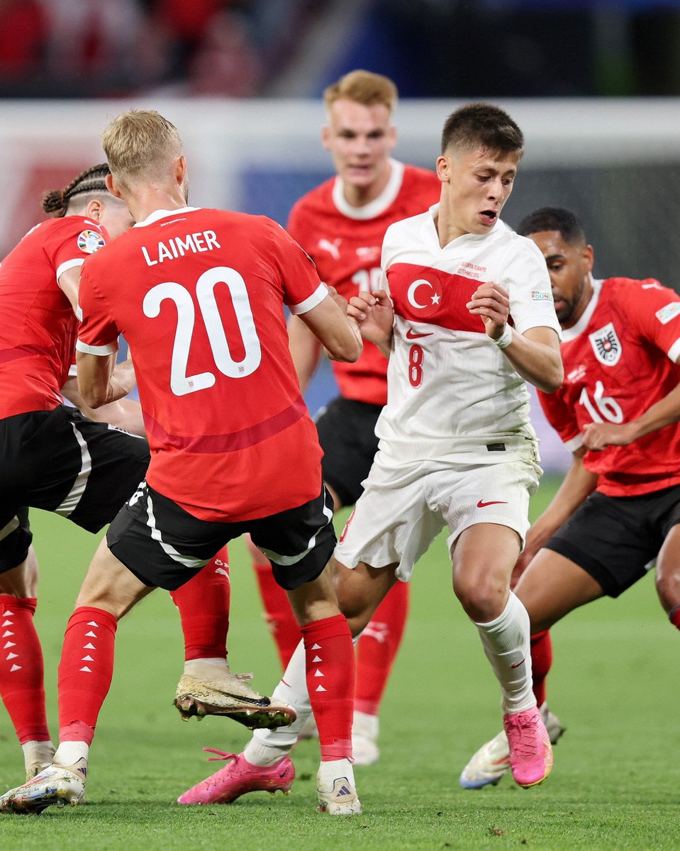 Conflict tweet media