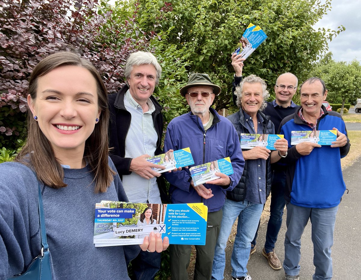 Fantastic team knocking on doors in Finchampstead all day today. Vote 🗳️🇬🇧 for a fresh, dynamic new MP on Thursday. I’ll be working incredibly hard for residents and I’m determined to make our community proud.