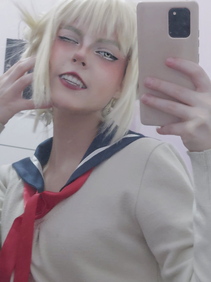 weebnoob_'s tweet photo. Nerdolinhas q se vestem como personagem de anime 🤓 https://t.co/pPzeaKg42Y