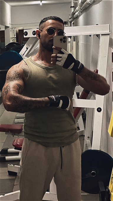 #master #mastercash #cashslaves #alpha  @OnlyFans  chek my bio https://t.co/IDEZ1Qok8I<a href="/tag/master"class="tags">#master</a><a href="/tag/mastercash"class="tags">#mastercash</a><a href="/tag/cashslaves"class="tags">#cashslaves</a><a href="/tag/alpha"class="tags">#alpha</a><a class="tags" href="/tag/onlyfans">@onlyfans</a>