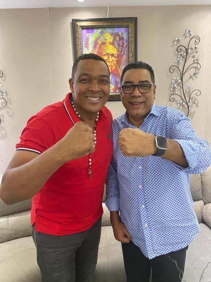 DR. PEDRO BOTELLO (@pedrobotello_) on Twitter photo Si me ven a <a href="/aridioreyes/">Aridio Vasquez Reyes</a> díganle que en La Romana les estamos esperando como visitante distinguido. Si me ven a <a href="/aridioreyes/">Aridio Vasquez Reyes</a> díganle que en La Romana les estamos esperando como visitante distinguido.