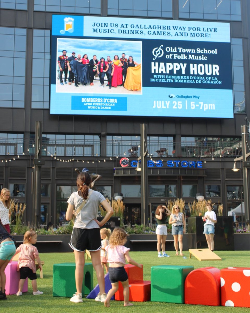 GallagherWayChi's tweet photo. Spend some family time at #GallagherWayChi on July 9, from 5 to 7 p.m.!

#GetTogetheratGallagherWay for an activity the whole family will enjoy, @oldtownschool Happy Hour! Enjoy a cold beverage while playing lawn games and listening to live music. https://t.co/LIgoSDLrjI https://t.co/PrfF4bR1EO