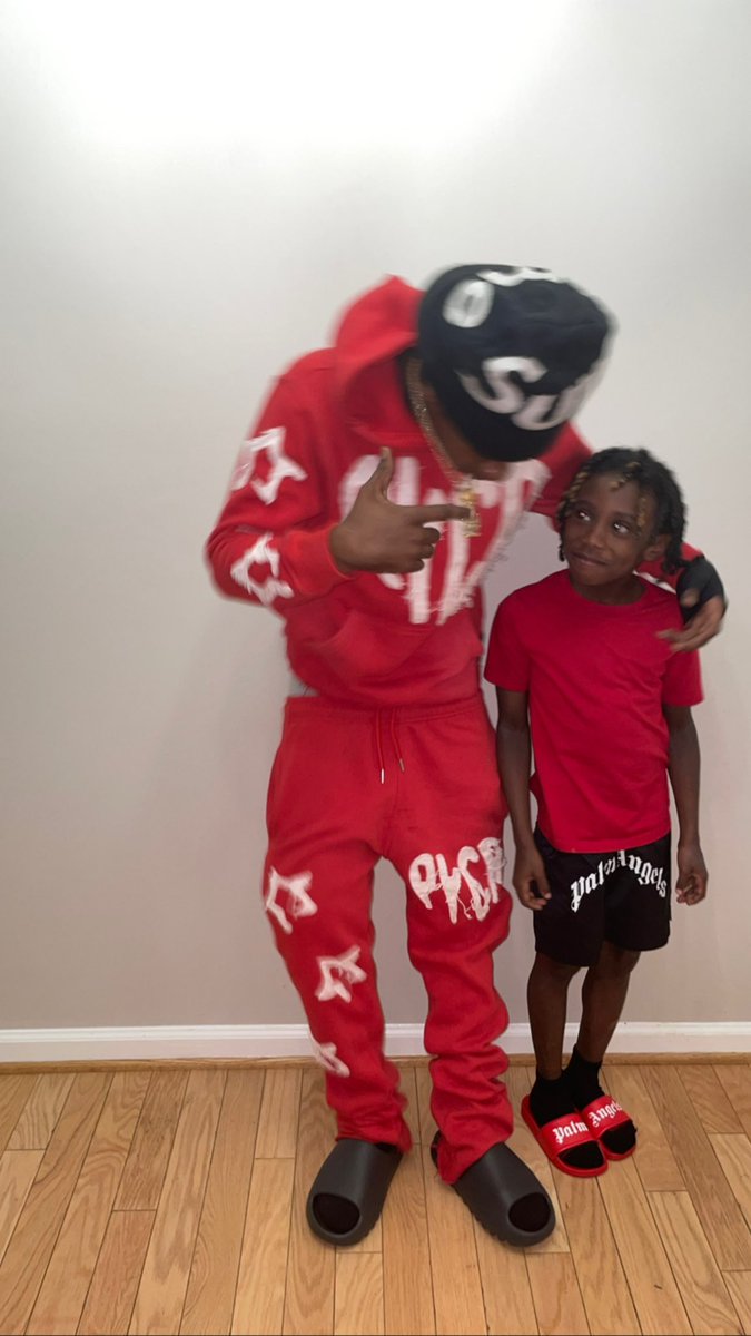 g_sosaaa's tweet photo. Lil update of me n twin❤️‍🔥#bestDuo😎 https://t.co/Zetaq7Ej3l
