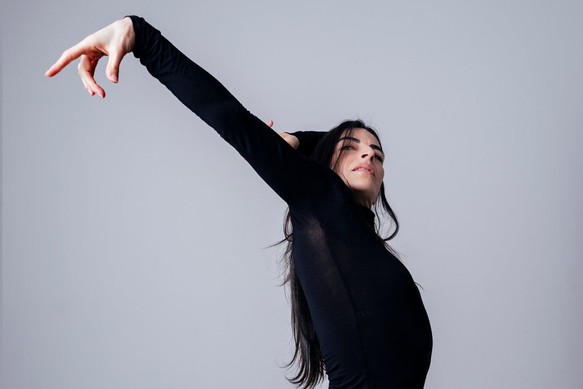 TUЯNOUT RADIO tweet media