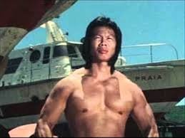 今日7月3日は俳優 ヤン・スエ （ボロ・ヤン、ヤン・スー）さんの78歳の