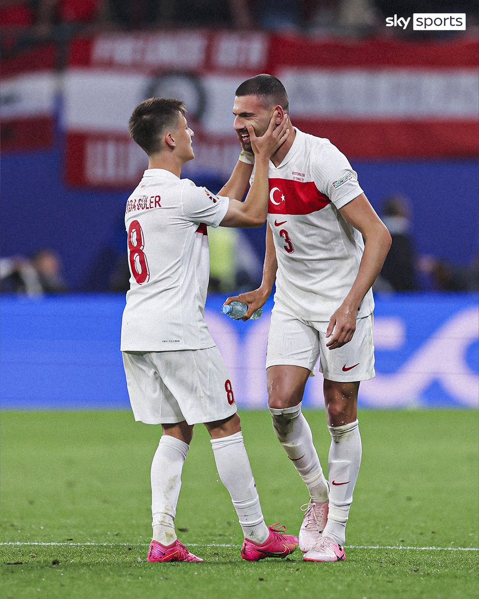 SkyFootball's tweet photo. Demiral 🤝 Guler https://t.co/IlixijAytC