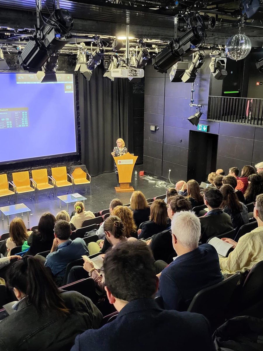 Barbara Kelly tweet media