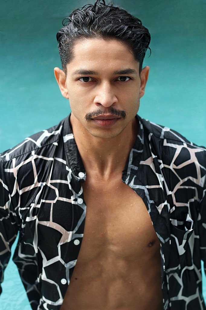kev_rain's tweet photo. Réinventé | Like water, our ability to adapt and reinvent is limitless. Let go, flow, and rediscover yourself in the journey. #Reinvention #Fluidity #ChangeIsGood @ImodelmgmtSA 
📸 #davidsharp https://t.co/yyHyCSTwb0