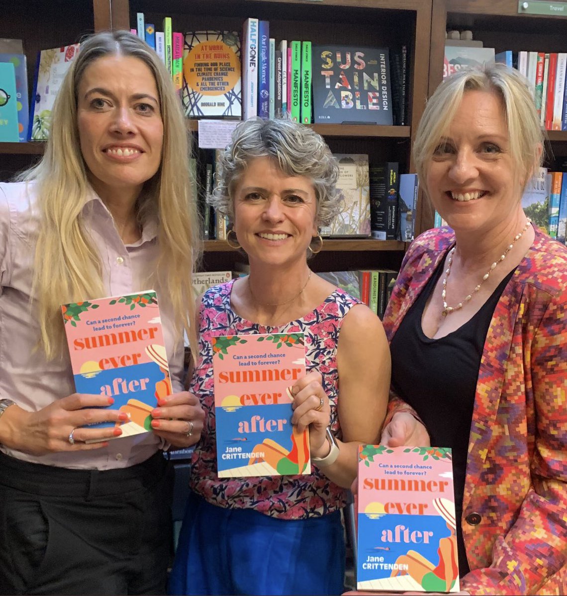 Happy book launch to <a href="/crittenden_jane/">Jane Crittenden</a> in the best coordinated author / cover outfit EVER. This has raised the bar :) Great to see #SummerEverAfter flying off the shelves — and to catch up with <a href="/kate__bradley/">Kate Bradley</a> Kudos to <a href="/KemptownBkshop/">Kemptown Bookshop</a> for being the perfect hosts