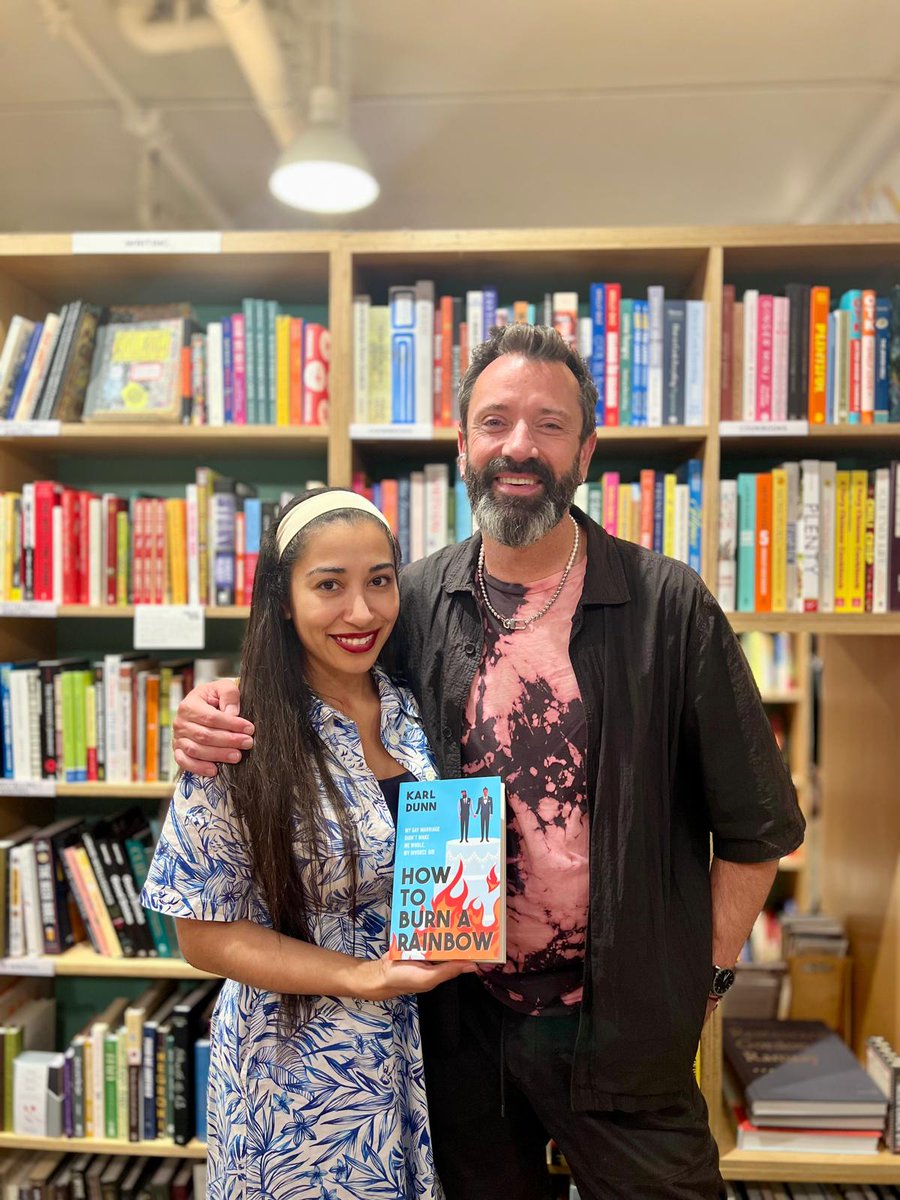 CoriolisCo's tweet photo. Finally, have time to post some of the photos from @karldun's book reading and conversation at @villagewellcc with @gzicherm. What an incredible crowd of attendees! Lots of supporters of Karl and great energy… 🙌🏼
#KarlDunn #HowToBurnARainbow #ClientEvents #CoriolisClient https://t.co/XDUwH0FVAs