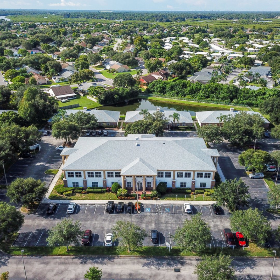 #ForSale | NNN Multi-Tenant Office Investment Property
📍4730 State Road 64, Bradenton

Beautiful, well maintained, 27,000+ SF office building in the SR-64 corridor just west of I-75.

🔗 loom.ly/qQUOoyE
📲 Tony Veldkamp, CCIM (941)-487-6990 &amp; Matt Fenske (941)-487-3794