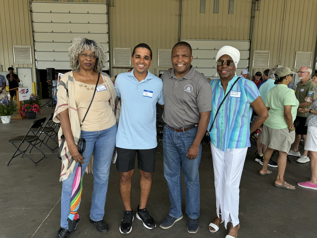 pittmanfornc's tweet photo. It was great to join my friends @HuntforNC &amp; @DonDavisNC at Senator Hunt’s farm tour kick off this weekend!

Farmers are the backbone of our state and rural communities, and I’m committed to doing all I can to bring their voices to the table. https://t.co/RpX8JQizCn