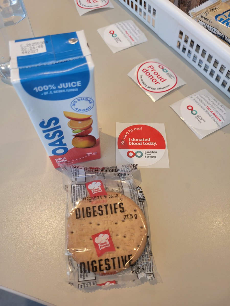 Juice and cookies day today! <a href="/CanadasLifeline/">Canadian Blood Services</a> #BloodForLife
