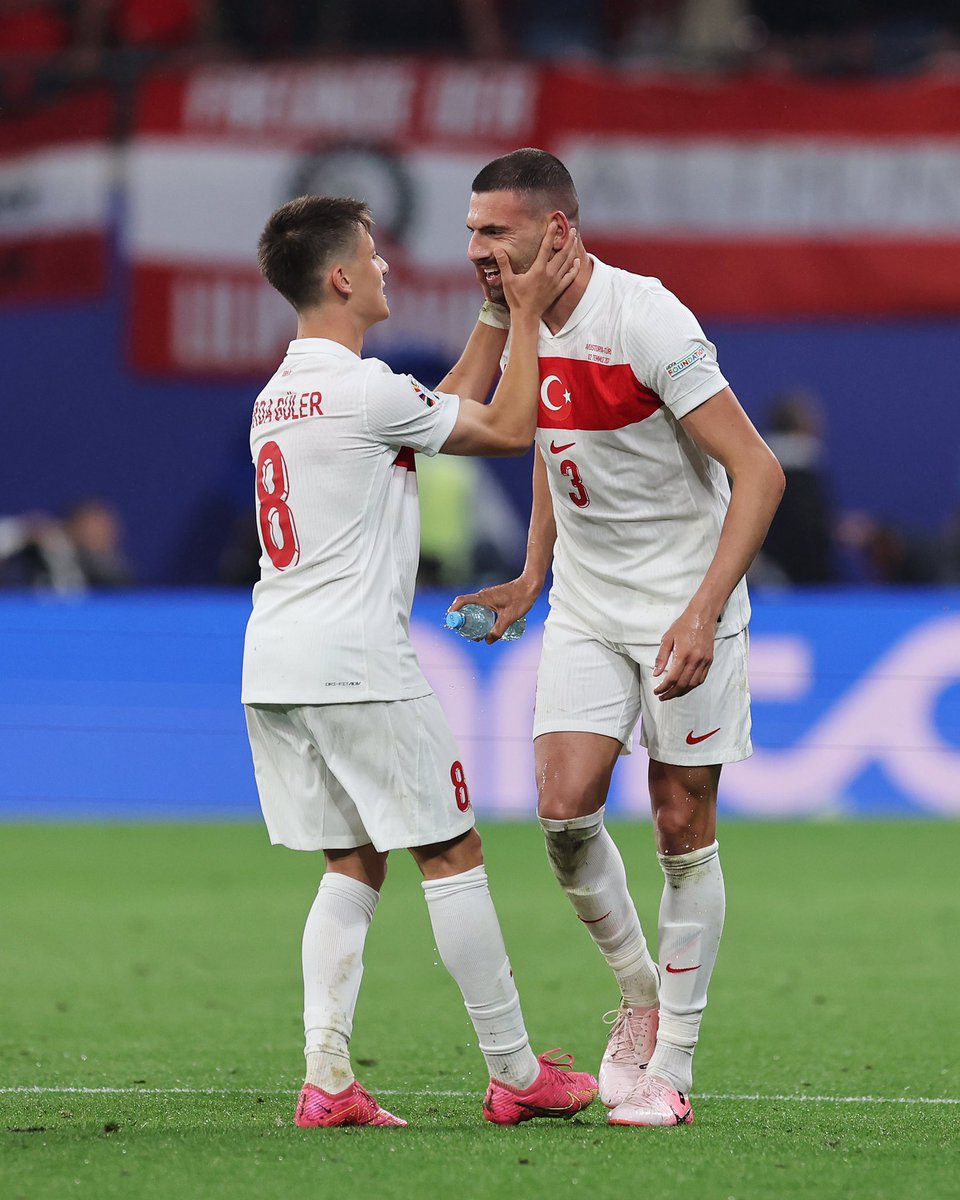 🇹🇷 Çeyrek finaldeyiz.

#EURO2024  | #AUTTUR