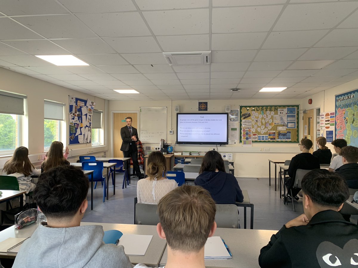 SRA_SixthForm tweet media