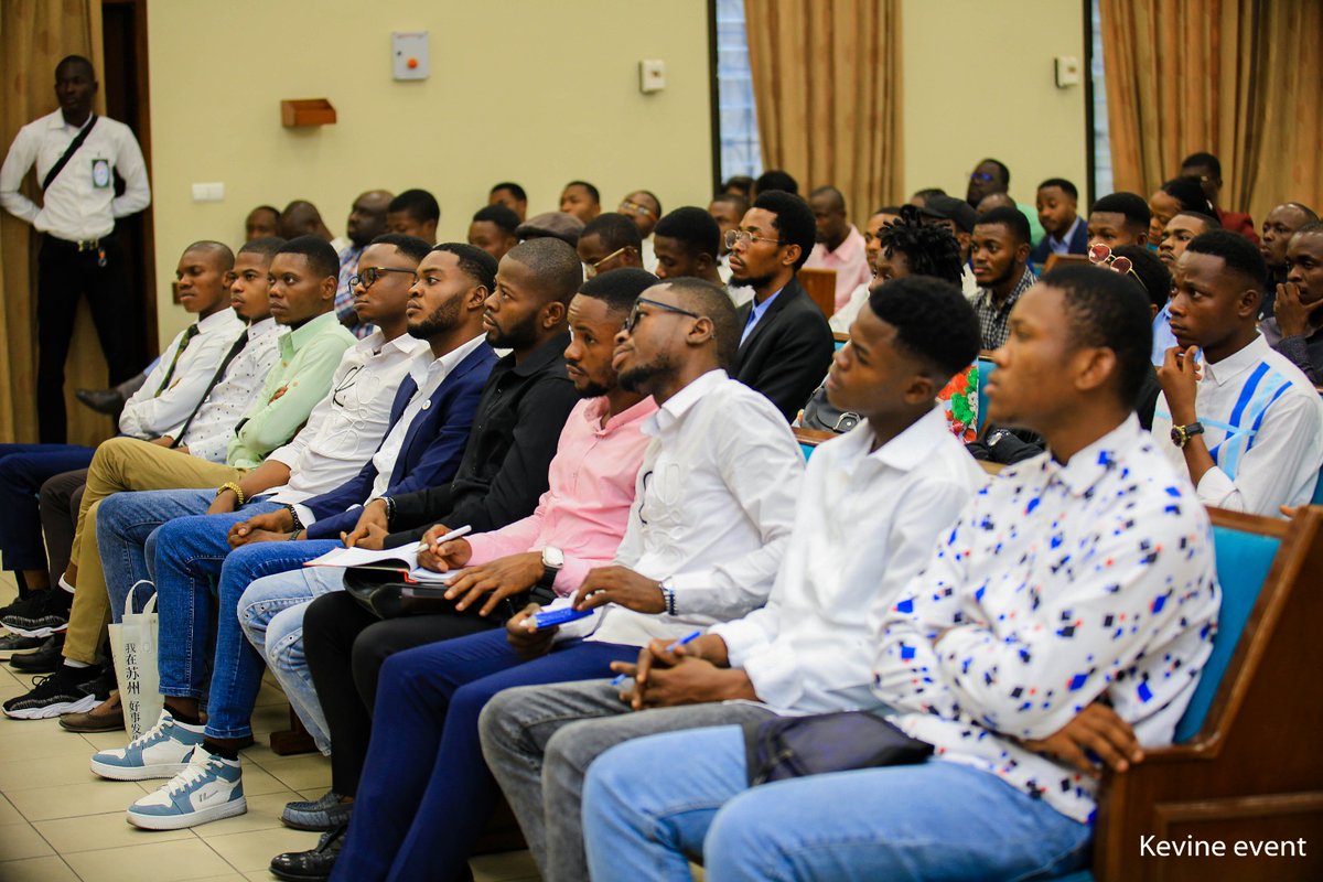 MichelMuvudi's tweet image. Dimanche 30 Juin 2024. 
C&apos;était un énorme plaisir de participer au #caférencontre du #GroupeCIDE GB/Gombe. Des moments formidables avec des femmes et des hommes formidables....Rejoignez le #GroupeCIDE