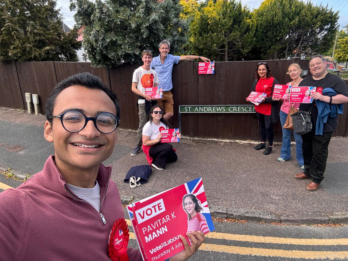 pavitarmann's tweet image. Another busy day campaigning for change in Windsor. 5 sessions, across the whole constituency. We are not taking any vote for granted. 

If you want change, you have to vote for it. 
#votelabour
#votetactically
#voteforchange
