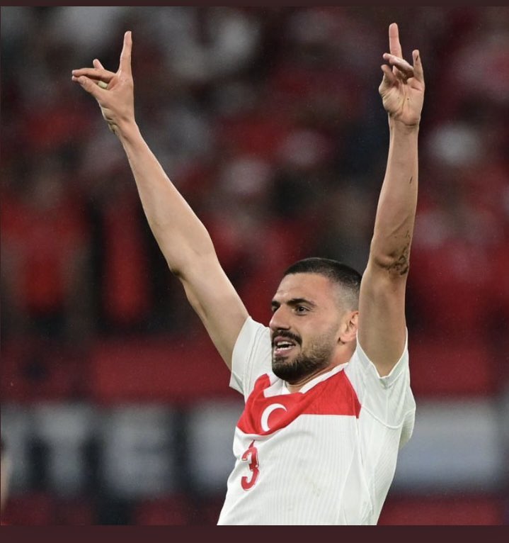 Tüm Dünya’ya Bozkurt selamı 🇹🇷 #merihdemiral