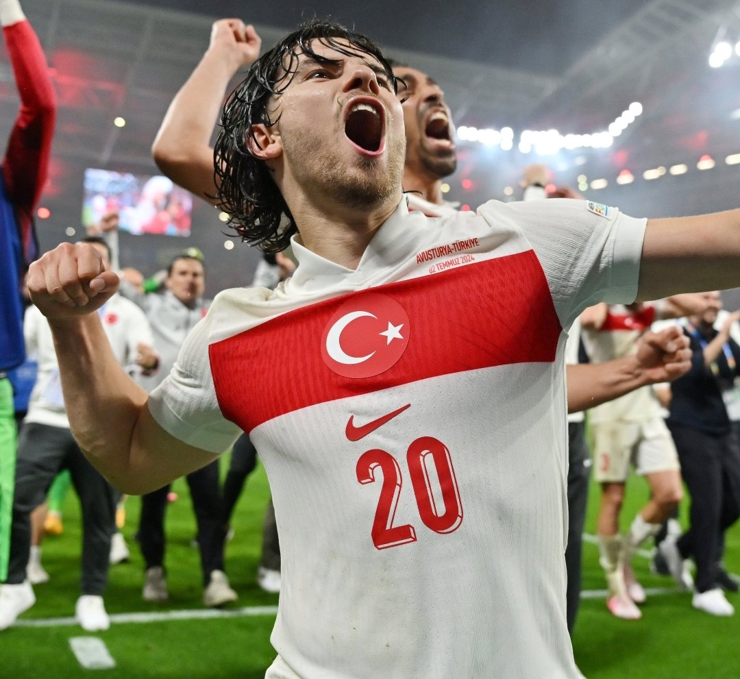 Turnuvanın en iyi sol beki Ferdi Kadıoğlu. 🧿