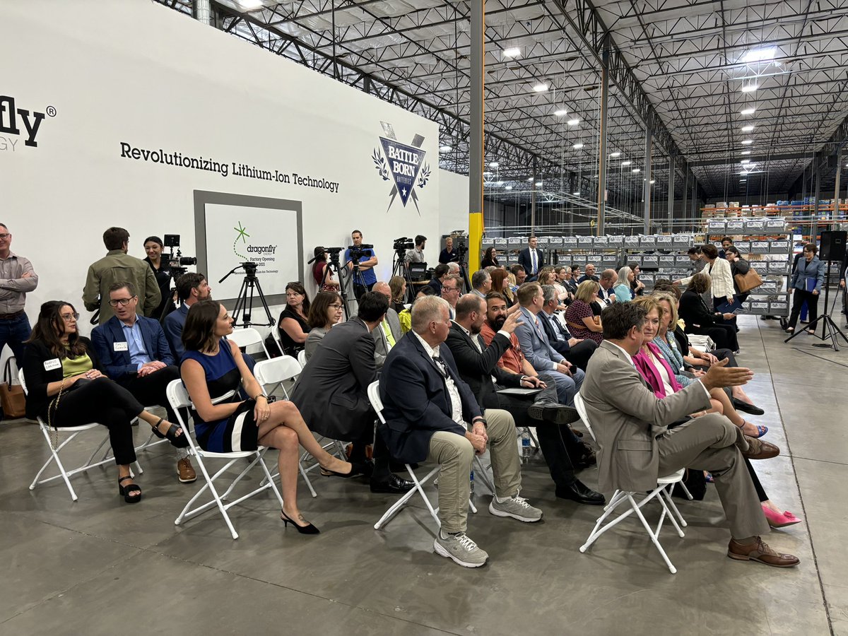 The University’s Tech Hub initiative was chosen as one of 12 projects across the country to be awarded approximately $21 million by the <a href="/US_EDA/">EDA</a>. Secretary of Commerce Gina Raimondo and <a href="/SenJackyRosen/">Senator Jacky Rosen</a> joined the University in making this historic announcement at Dragonfly Energy.