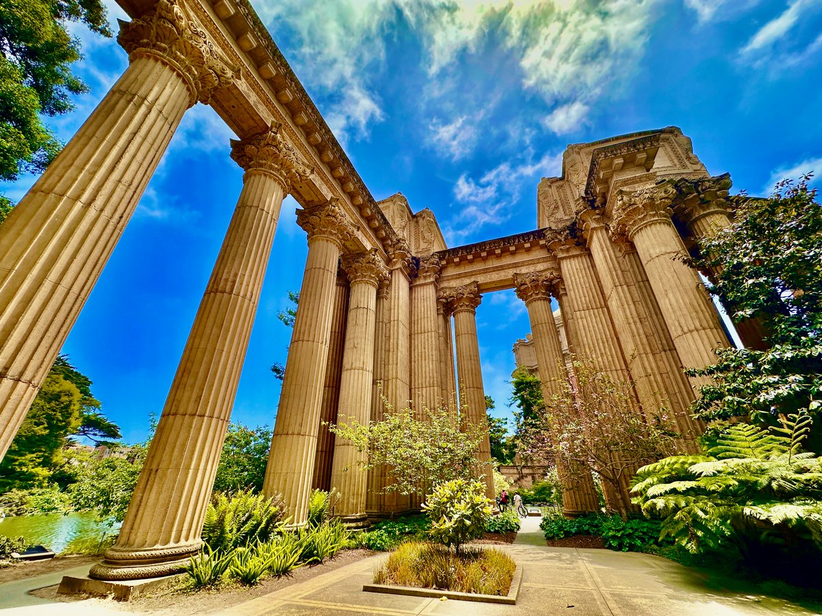 ChrisBrakePhoto's tweet photo. The Palace of Fine Arts is a monumental structure located in  San Francisco, California, originally built for the 1915 Panama–Pacific International Exposition @POFATheatre #palaceoffinearts #MarinaDistrict #SanFrancisco #California #bayarea #art #chrisbrakephotovideo https://t.co/02yNF4YyLt