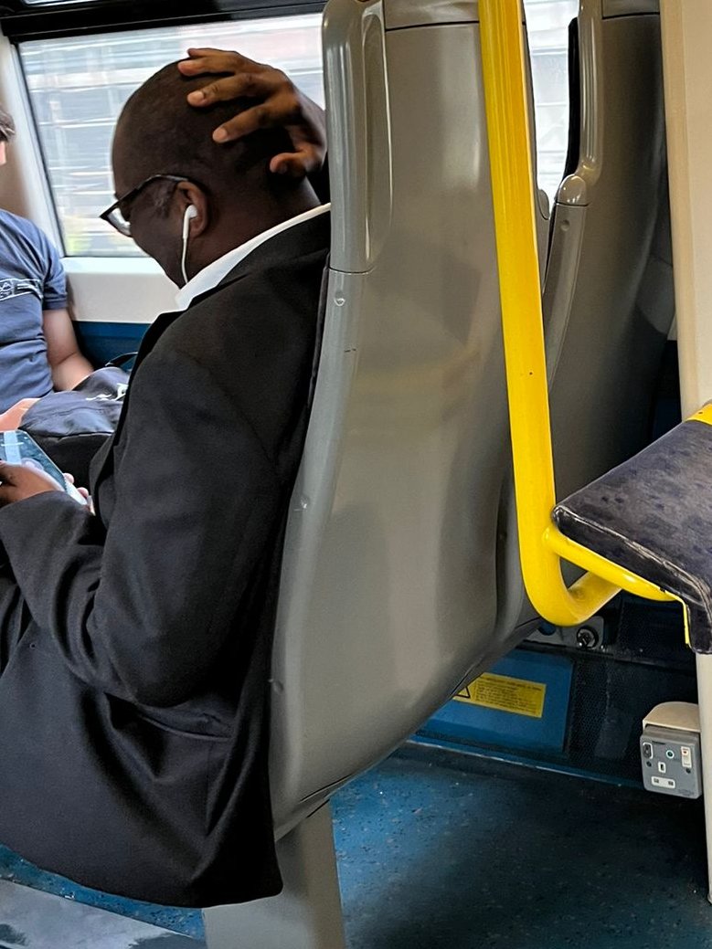 jamborini's tweet image. Saw Kwasi "mini budget" Kwarteng on my commute today. I recognised his voice instantly from @RestIsPolitics Leading. Not content with smugly trashing the economy, he's now got his feet on the seats of a @Se_Railway train.