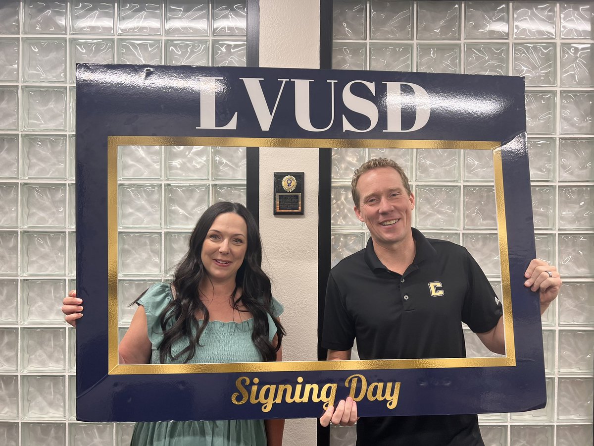 Steve Scifres (@lvusd_steve) on Twitter photo Please join me in welcoming Mary Bordokas, our newest TK teacher at Yerba Buena! <a href="/ybbeatbobcats/">Yerba Buena</a> Please join me in welcoming Mary Bordokas, our newest TK teacher at Yerba Buena! <a href="/ybbeatbobcats/">Yerba Buena</a>