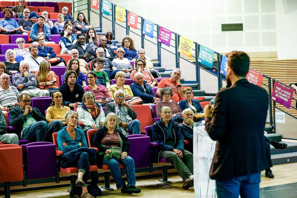 vinmagre's tweet photo. Beaucoup de monde ce soir aux Sorinières pour le dernier grand meeting du #NouveauFrontPopulaire Dimanche, votons utile, votons @MaximeViancin et Aurélie Arquier #2etour #circo4410 #legislatives2024 https://t.co/oYX5E1iRB1