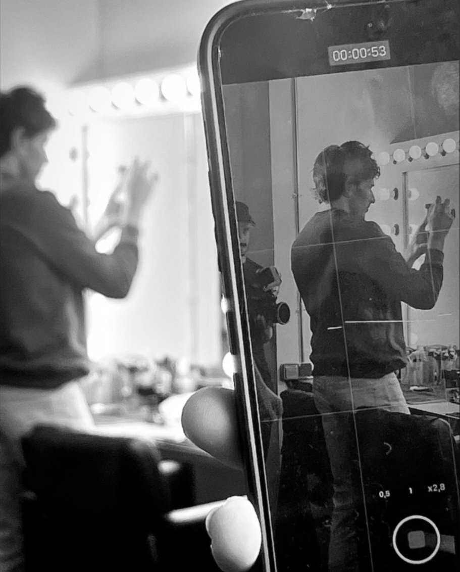 AVS_FanPage's tweet photo. Working Progress 📷
@andresvelencoso @OficialOoto
#behindthescene #ootoman https://t.co/thud45CNqw