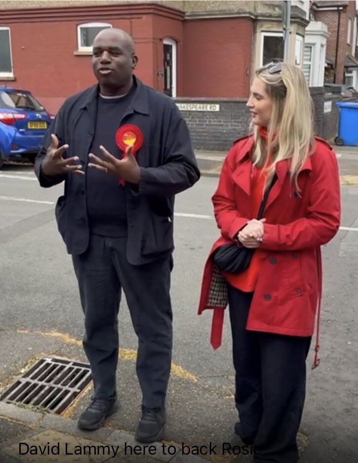 LabourKettering's tweet photo. A surprise visit from David Lammy, Shadow Foreign Secretary, who dropped in to join Rosie’s team this morning for a spot of canvassing. @rosie_wrighting @UKLabour #thewrightingsonthewall #thefuturesrosie https://t.co/F3jLapfocq
