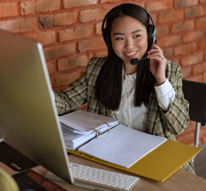 forthspark's tweet image. Type with your voice through Dictation.io, a free "personal assistant" that you can dictate your words to. With , you can use the magic of highly accurate speech recognition to write emails, narrate essays, and more. #AI #SpeechToText