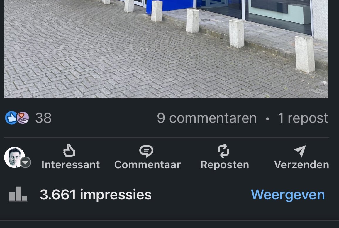 Wat doen jullie vannacht? Ik werk in ieder geval. Zat zojuist even op mijn LinkedIn pagina te kijken &amp; ondanks dat ik eigenlijk wars ben van likes &amp; volgers vind ik het wel mooi dat ik met een informatieve post over het tijdelijk huisverbod over de 3000 mensen weet te bereiken.