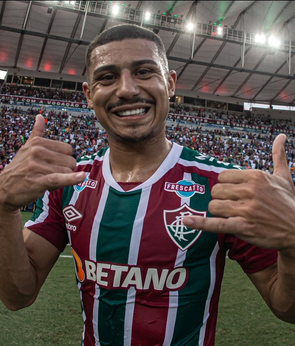 gabrielffc17's tweet photo. André tá de volta!  🇭🇺 https://t.co/NZIzVM9KF7