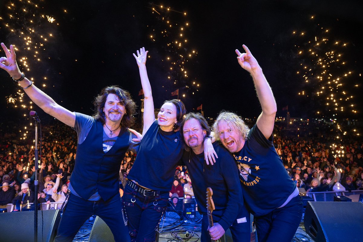 About last night……Birdsville you were ELECTRIC!! What an experience!! Thanks for having us <a href="/bigredbash/">Big Red Bash</a>