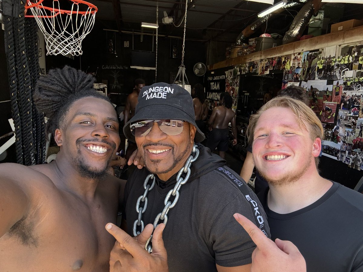 Quinton Browder (@lilq_45) on Twitter photo Another great day <a href="/DungeonDFW/">Bertram Lawrence Sr</a>
Getting better each & every day!
<a href="/donovanb26/">Donovan Browder</a> <a href="/TatumFeigle/">Tatum Feigle</a> <a href="/WesleySmith2_/">Wesley Smith ⭐️</a> Another great day <a href="/DungeonDFW/">Bertram Lawrence Sr</a>
Getting better each & every day!
<a href="/donovanb26/">Donovan Browder</a> <a href="/TatumFeigle/">Tatum Feigle</a> <a href="/WesleySmith2_/">Wesley Smith ⭐️</a>