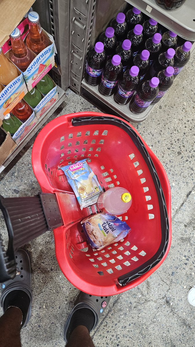 MattJumpp's tweet image. &quot;Stocking up&quot; at its finest🤝🏾