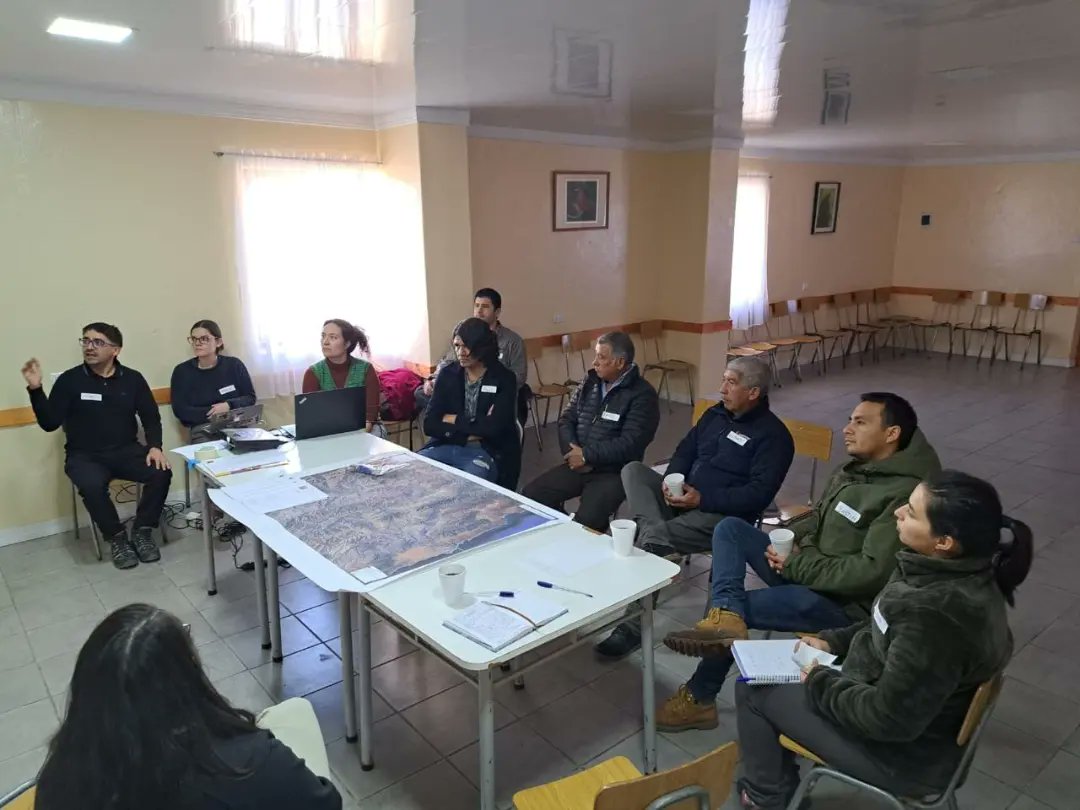 MOPCoquimbo's tweet photo. El Programa de Fortalecimiento de las Organizaciones de Usuarios 2024 de la DGA considera reforzar las capacidades de gestión de los directorios de las comunidades de aguas subterráneas de Illapel, Canela, Chalinga y Choapa Bajo. Ya tuvieron un primer encuentro diagnóstico https://t.co/PgDMq6IYVS