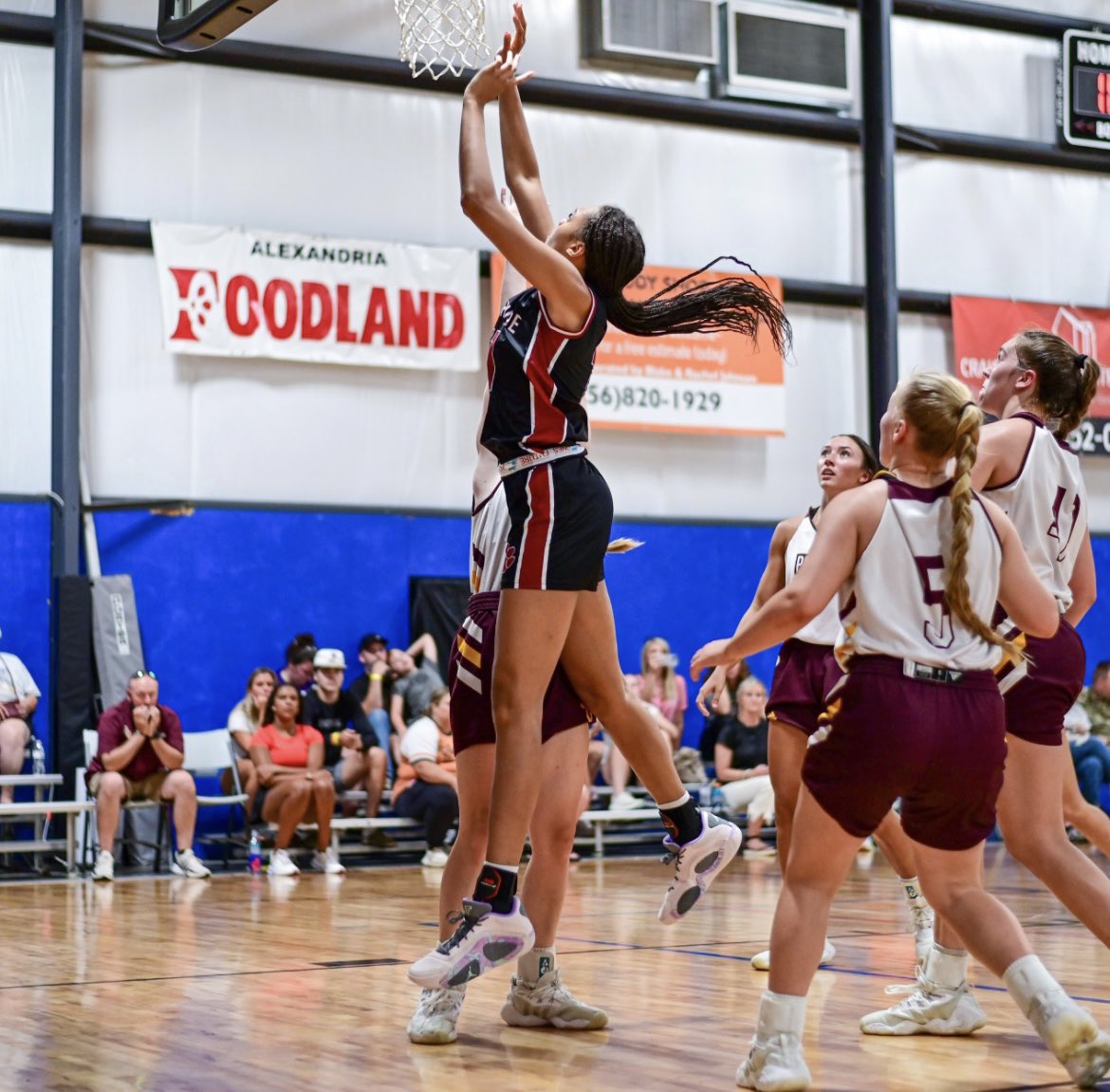 2027 6’0 Forward, Zoey Mckinney <a href="/ZoeyMcKinney11/">Zoey McKinney</a> #LTW