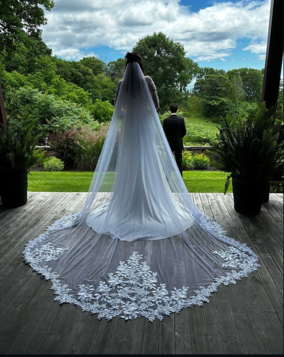 JakeTfrom93's tweet image. Husband and Wife!