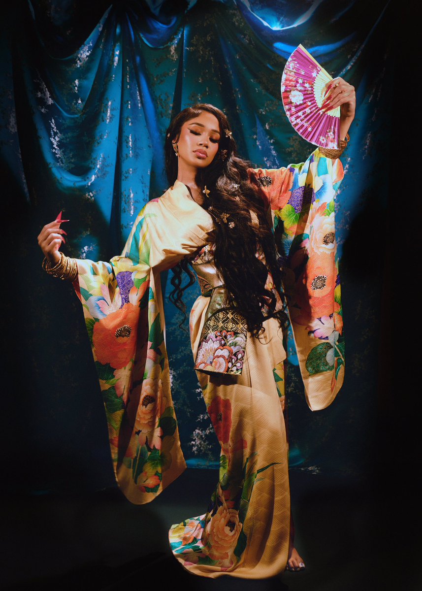 💎 (@saweetie) on Twitter photo 