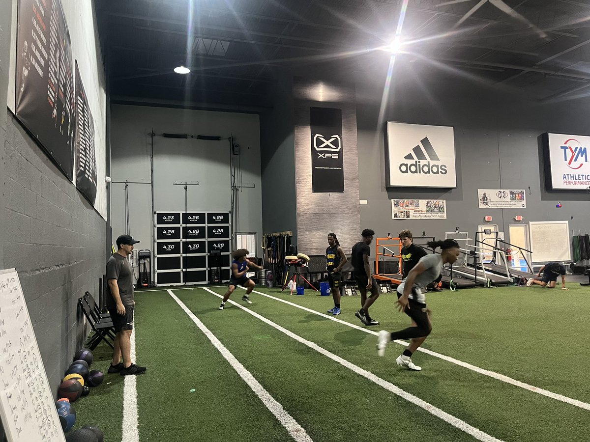 LT Performance tweet media