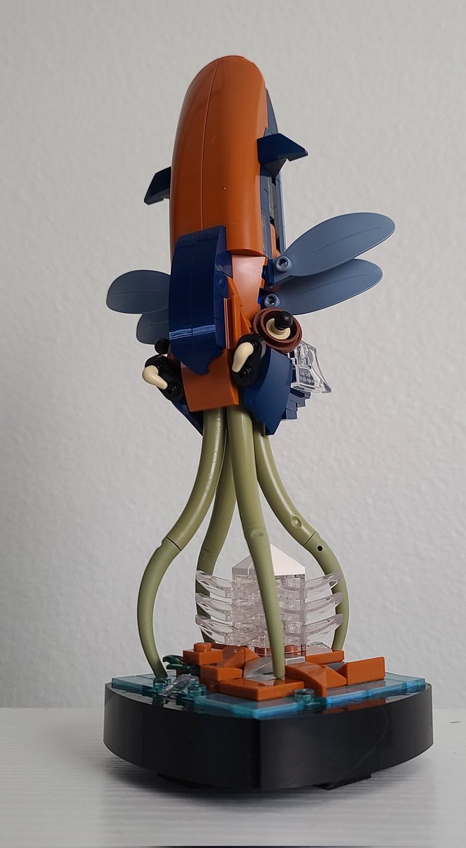 rhea95_'s tweet photo. Squid made from the Kingfisher set 10331!

#LEGO #legokingfisher #legomoc #MOC https://t.co/U9uGGQqyNa