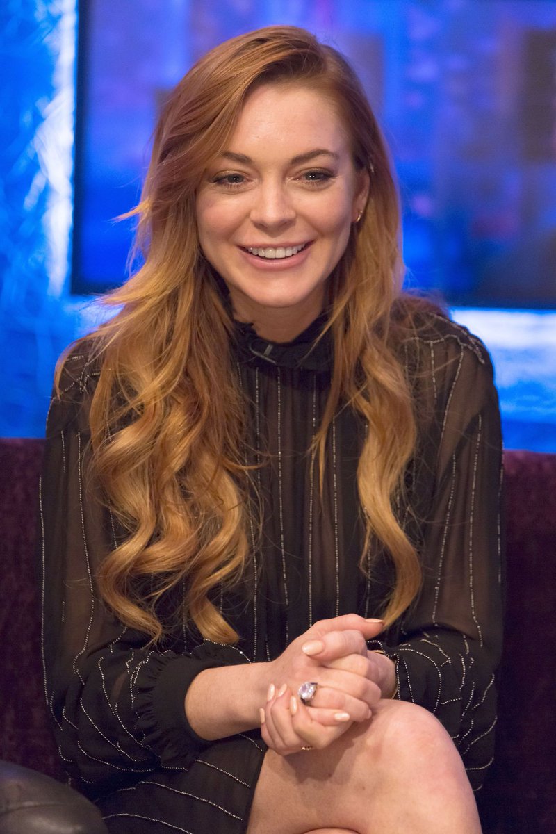 LindsayLohanOrg's tweet photo. Happy 38th Birthday to the amazing @lindsaylohan. In honor of her birthday I've added set photos from #FreakyFriday2 yesterday with her and #JamieLeeCurtis

🔗 https://t.co/EJMRVW23j5 https://t.co/5p5nRo99ok