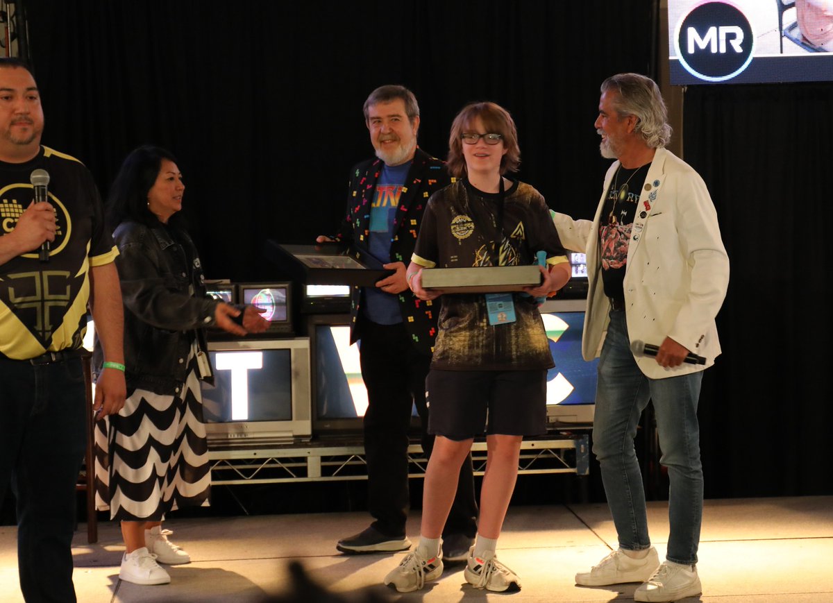 MyArcadeRetro's tweet photo. 🌟 Exciting News! 🌟 Blue Scuti received an award from Tetris! 🏆✨ We couldn't be more proud of this incredible achievement. 🎉 From mastering the blocks to stacking up success, Blue Scuti first to beat Tetris! 🕹️💙
#BlueScuti #GamingAwards #tetris #myarcade https://t.co/WL8oJdMDCJ