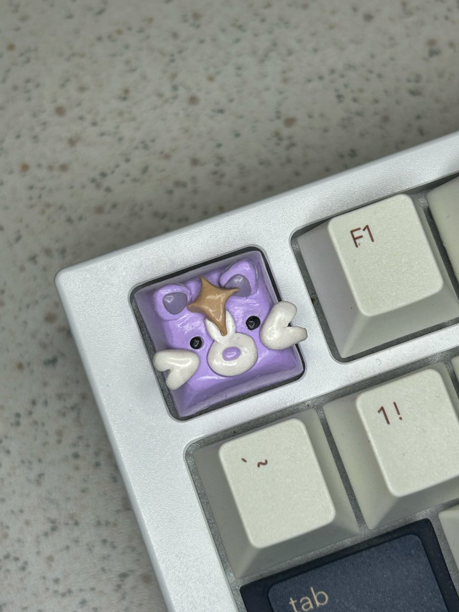 CR3SSENCE's tweet photo. ʚ valorant evori dreamwings inspired keycaps giveaway ɞ

one for you and for your duo! (or keep them both) // US only 📍

to enter:
✦ follow @CR3SSENCE
✦ rt and like
✦ tag a friend who will win the other keycap ᡣ𐭩

winner will be announced July 7th ໒꒰ྀི´ ˘ ` ꒱ྀིა https://t.co/QkgPjggjQp