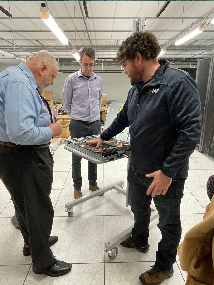 NCInews's tweet image. NCI was delighted to host Mr Lloyd Monsbourgh, ANU Alumni and donor, who enjoyed an exclusive tour of Gadi, one of Australia's most powerful supercomputers. #NCI #GadiSupercomputer #highperformancecomputing #Research
