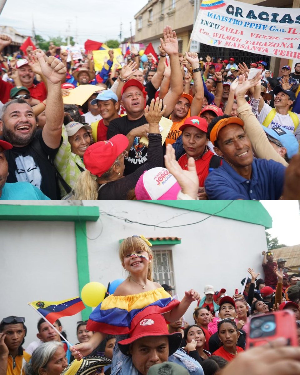 mincomunas_ve's tweet image. ¡El #HuracánComunero del #GalloPinto llegó a los Puertos de Altagracia en el #Zulia! El pueblo atendió el llamado del presidente @NicolasMaduro y recibió su saludo de parte del ministro @AngelPComuna. ¡Pueblo a la calle! ¡Comunas en la calle!