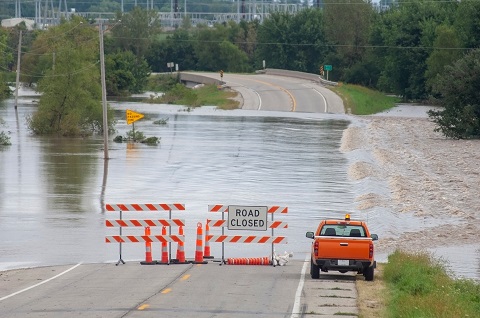 isuExtNews's tweet photo. Resources for Flood Preparation, Recovery Available from ISU Extension and Outreach https://t.co/fvuFBzJMme https://t.co/JpVwagbTSl