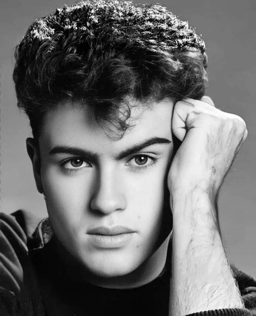 1atlanticcity's tweet photo. #GeorgeMichaelRIP https://t.co/gIGZFM63VY