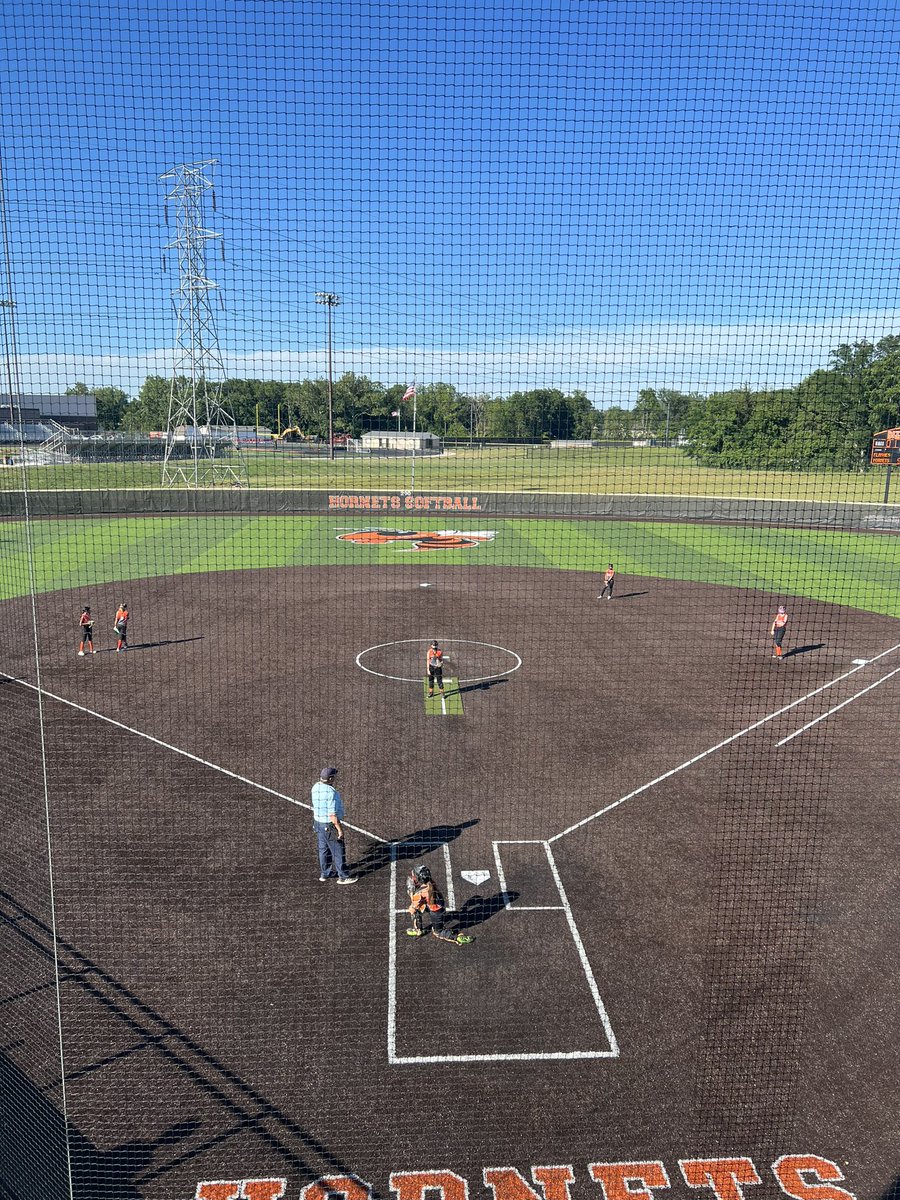 CoachRihm's tweet photo. Fun night for the 10U Franklin Central and Beech Grove All Star teams. Opportunity to get learn and get better. @bghs_softball @palmaca @gwd5 @TheHiveBGHS https://t.co/cPdMhWzdXn